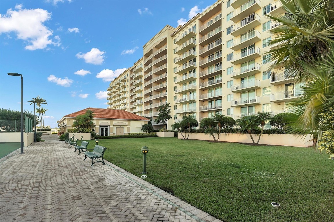 THE TIDES AT BRIDGESIDE - Residential