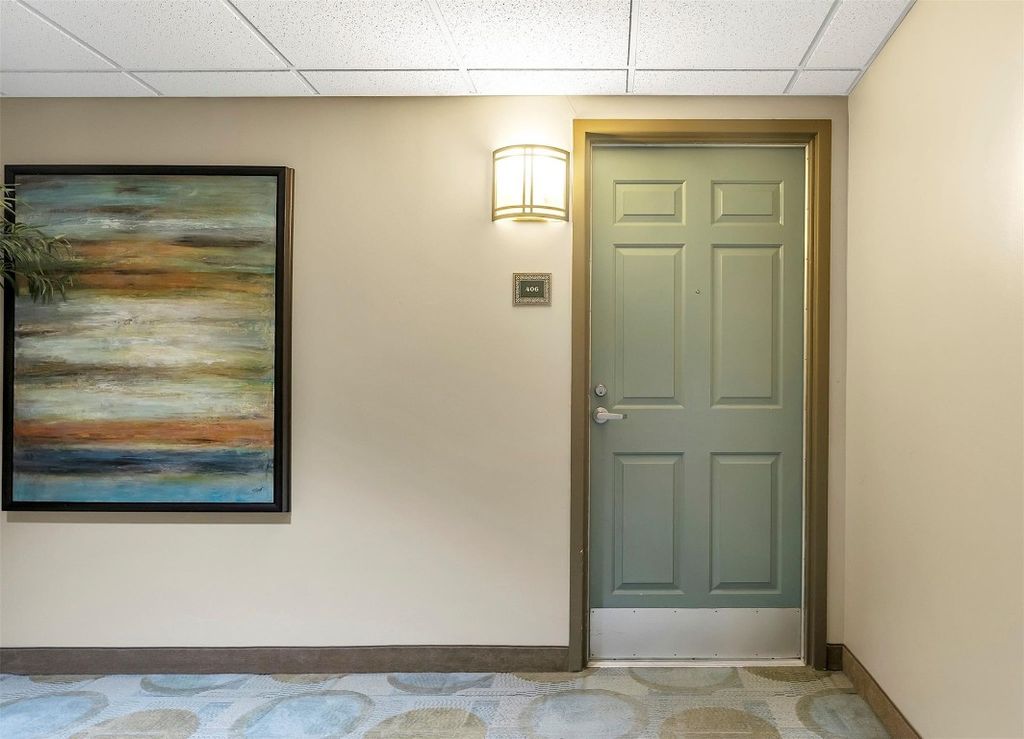 Photo of 3020 NE 32nd Avenue #406, Fort Lauderdale, FL 33308 (MLS # F10539838)