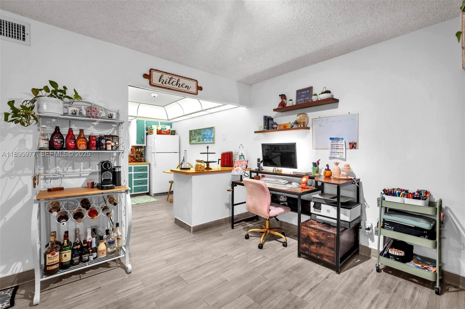 PECAN TREE CONDO APTS INC - Residential