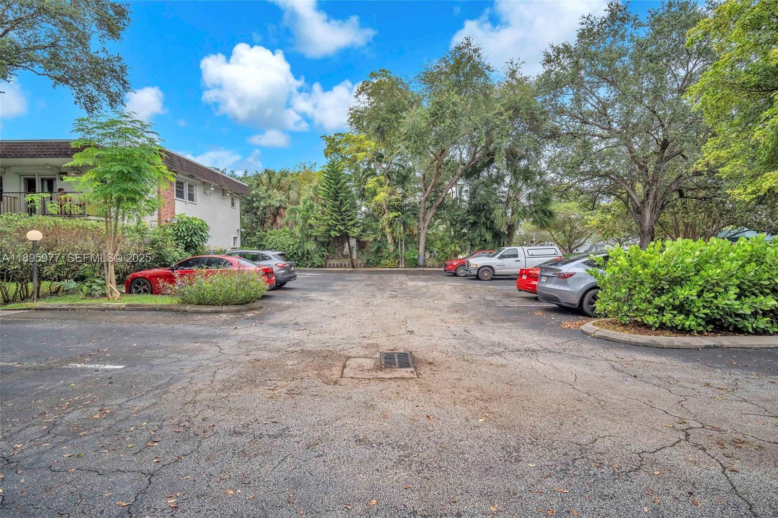 PECAN TREE CONDO APTS INC - Residential