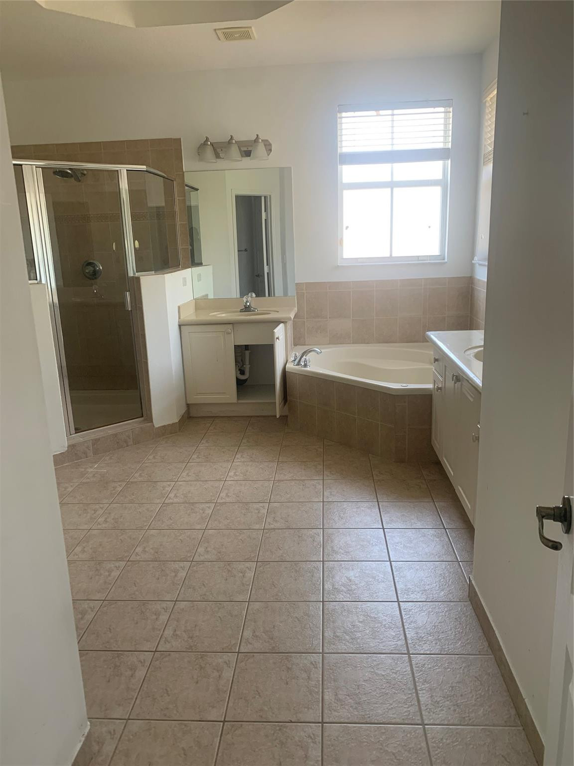 Islands At Doral Add 01 - Residential Lease