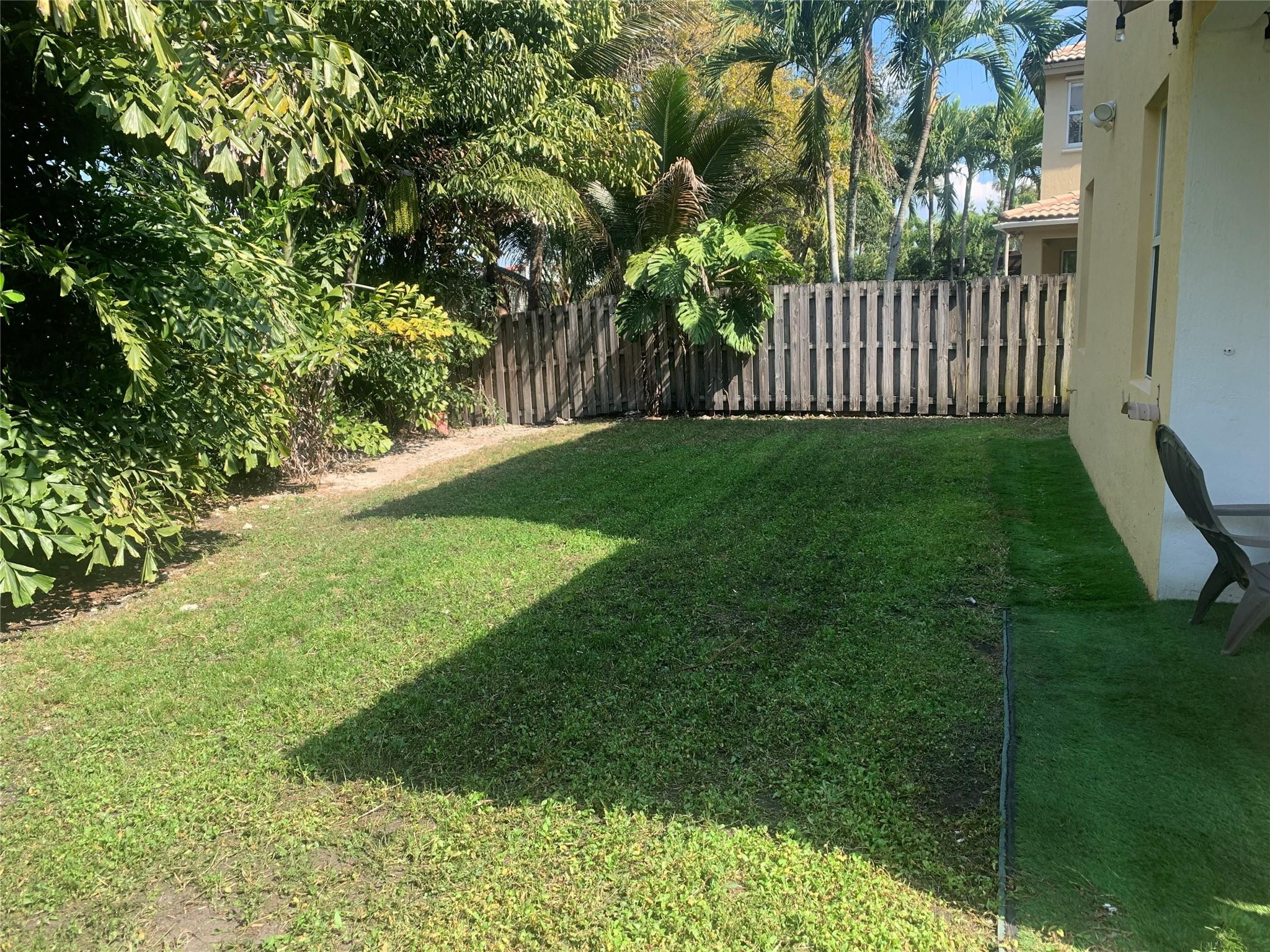 Islands At Doral Add 01 - Residential Lease