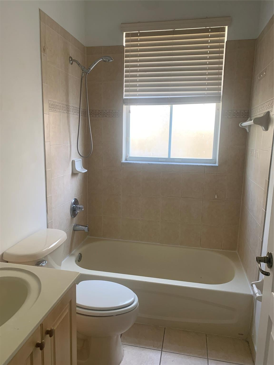 Islands At Doral Add 01 - Residential Lease