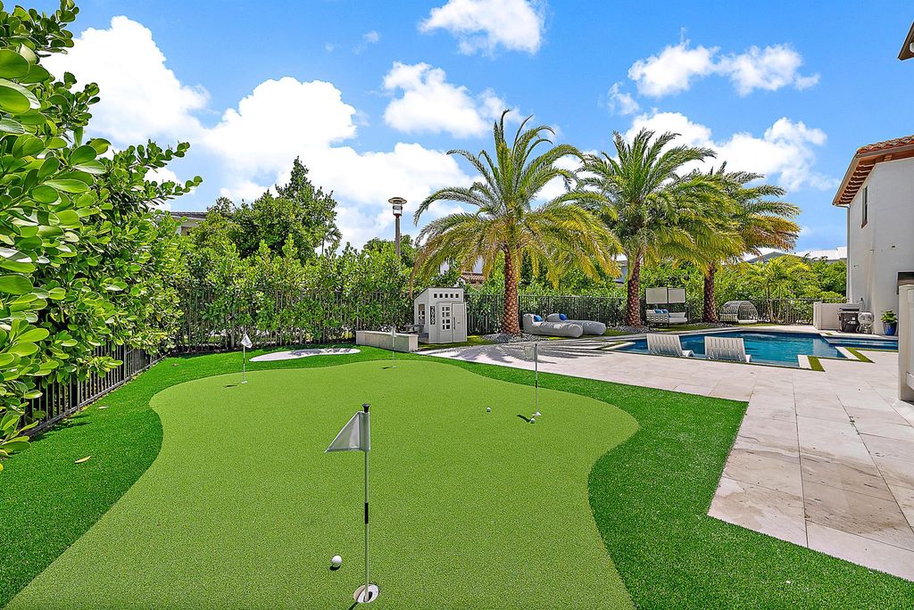 Photo of 2069 Dickens Terrace, Palm Beach Gardens, FL 33418 (MLS # R11088205)