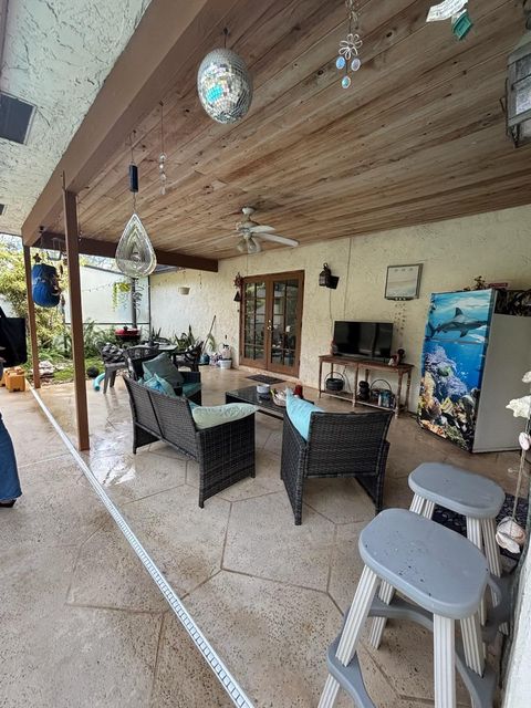 16319 E Cheltenham Drive E The Acreage FL 33470