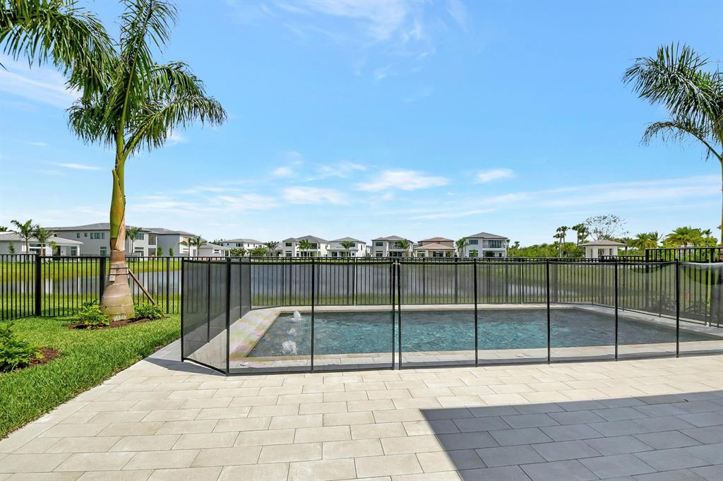 BOCA BRIDGES - Residential