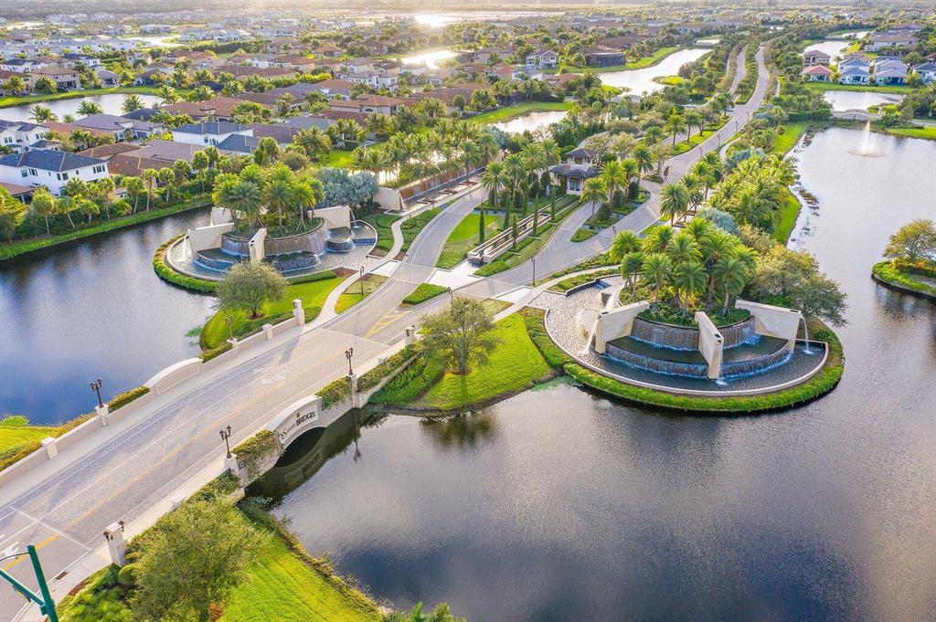 BOCA BRIDGES - Residential