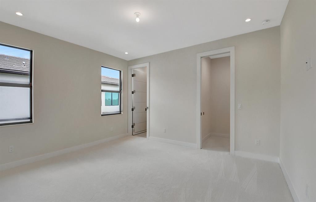 BOCA BRIDGES - Residential