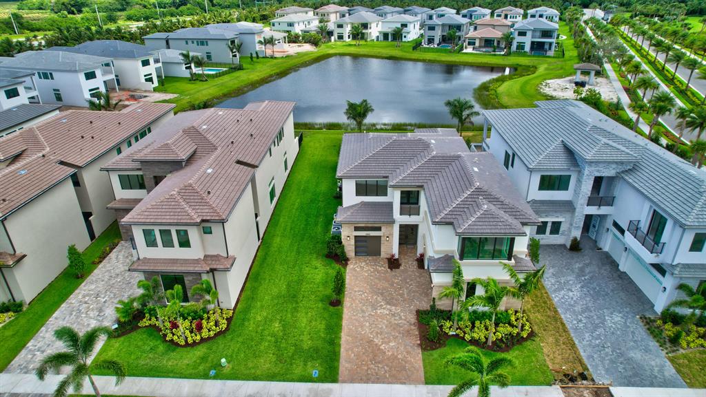 BOCA BRIDGES - Residential