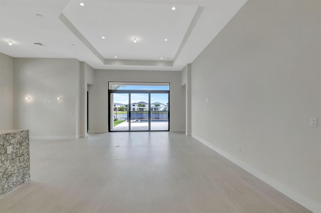 BOCA BRIDGES - Residential