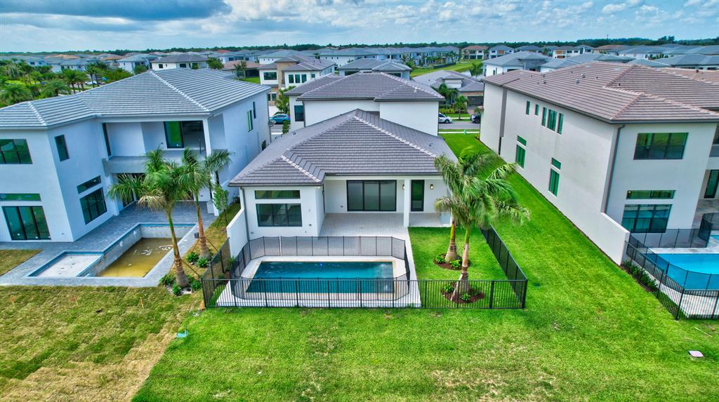 BOCA BRIDGES - Residential