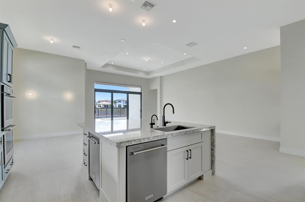 BOCA BRIDGES - Residential