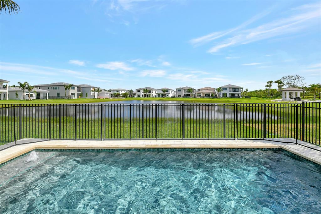 BOCA BRIDGES - Residential