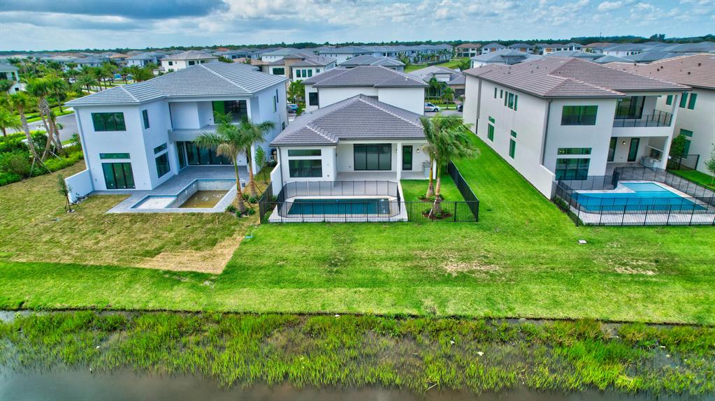 BOCA BRIDGES - Residential