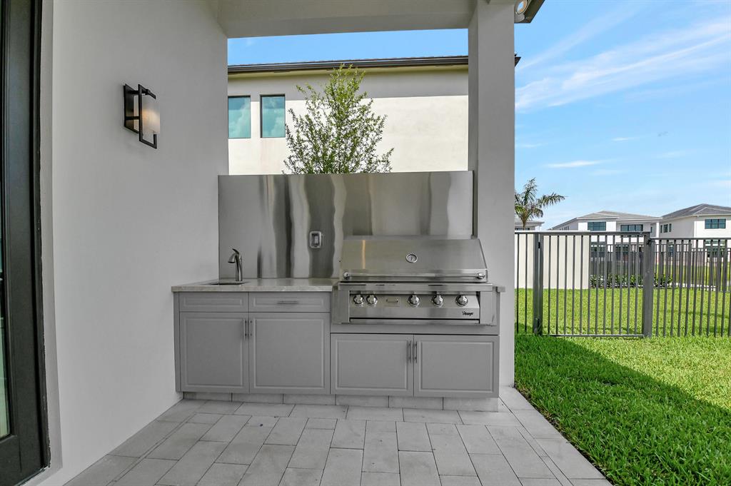 BOCA BRIDGES - Residential