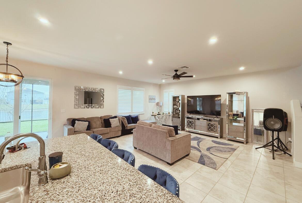 VERANO SOUTH - POD C - PLAT NO. 2 - Residential