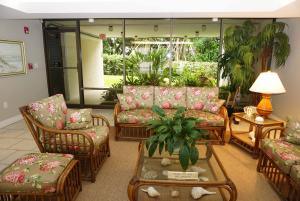 ROYAL HOMESTEAD CONDO - Residential