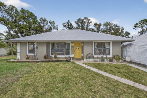 17815 92nd Lane N The Acreage FL 33470