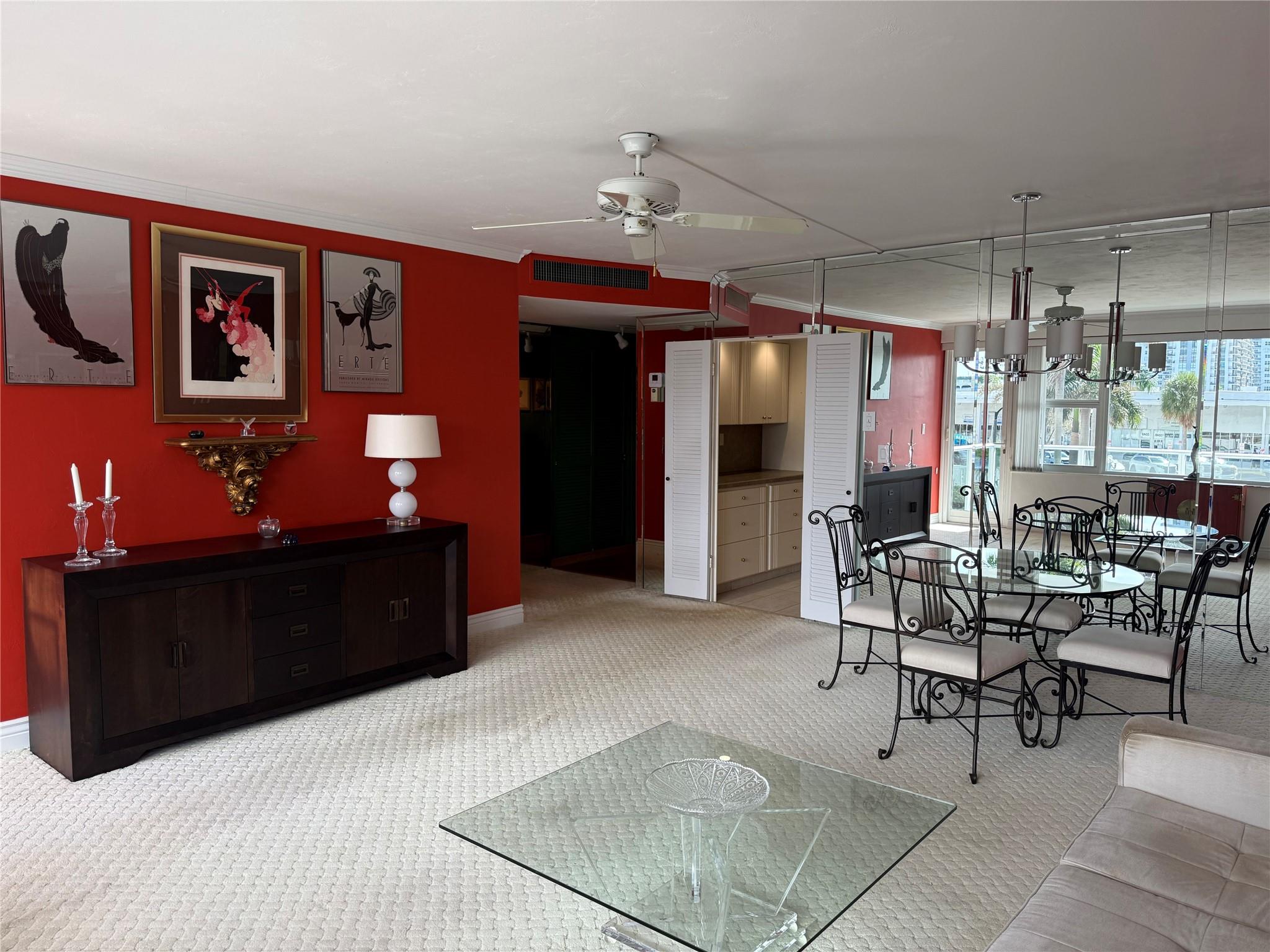 3333 NE 34th St 210