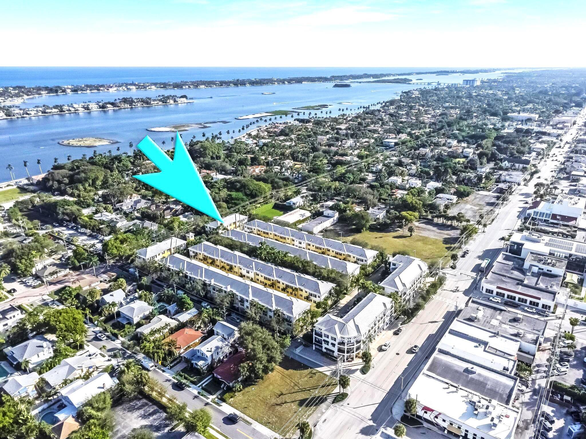 MAGNOLIA COURT - Residential