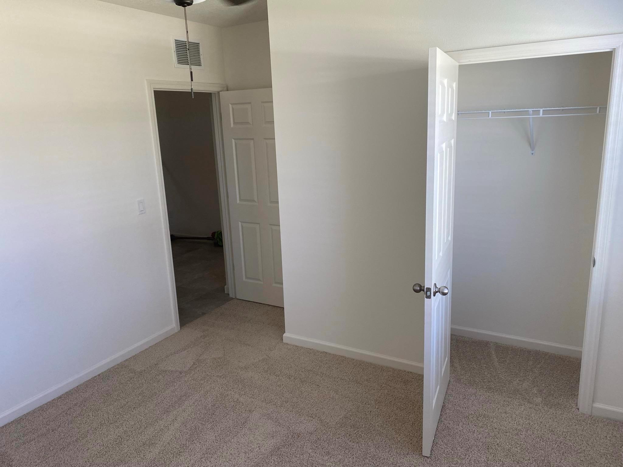 PORT ST LUCIE SECTION 40 - Residential Lease