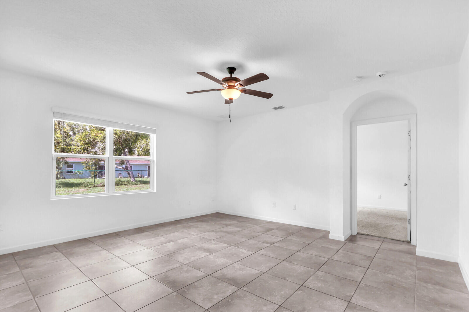 PORT ST LUCIE SECTION 40 - Residential Lease