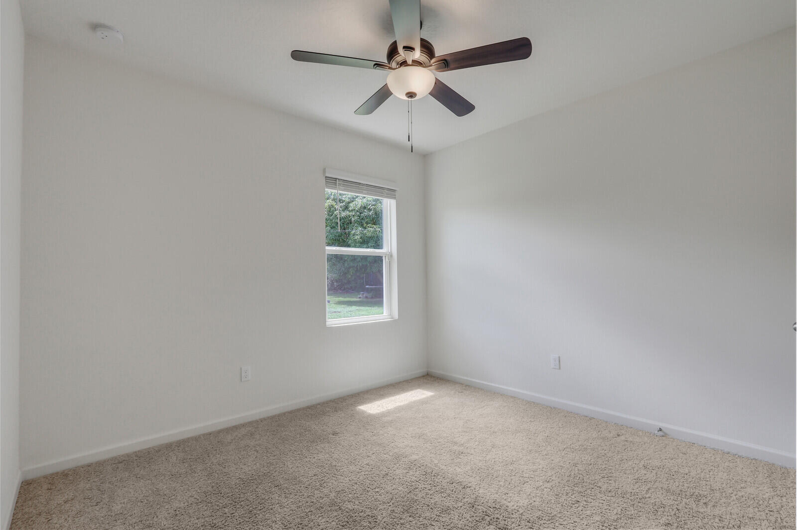 PORT ST LUCIE SECTION 40 - Residential Lease