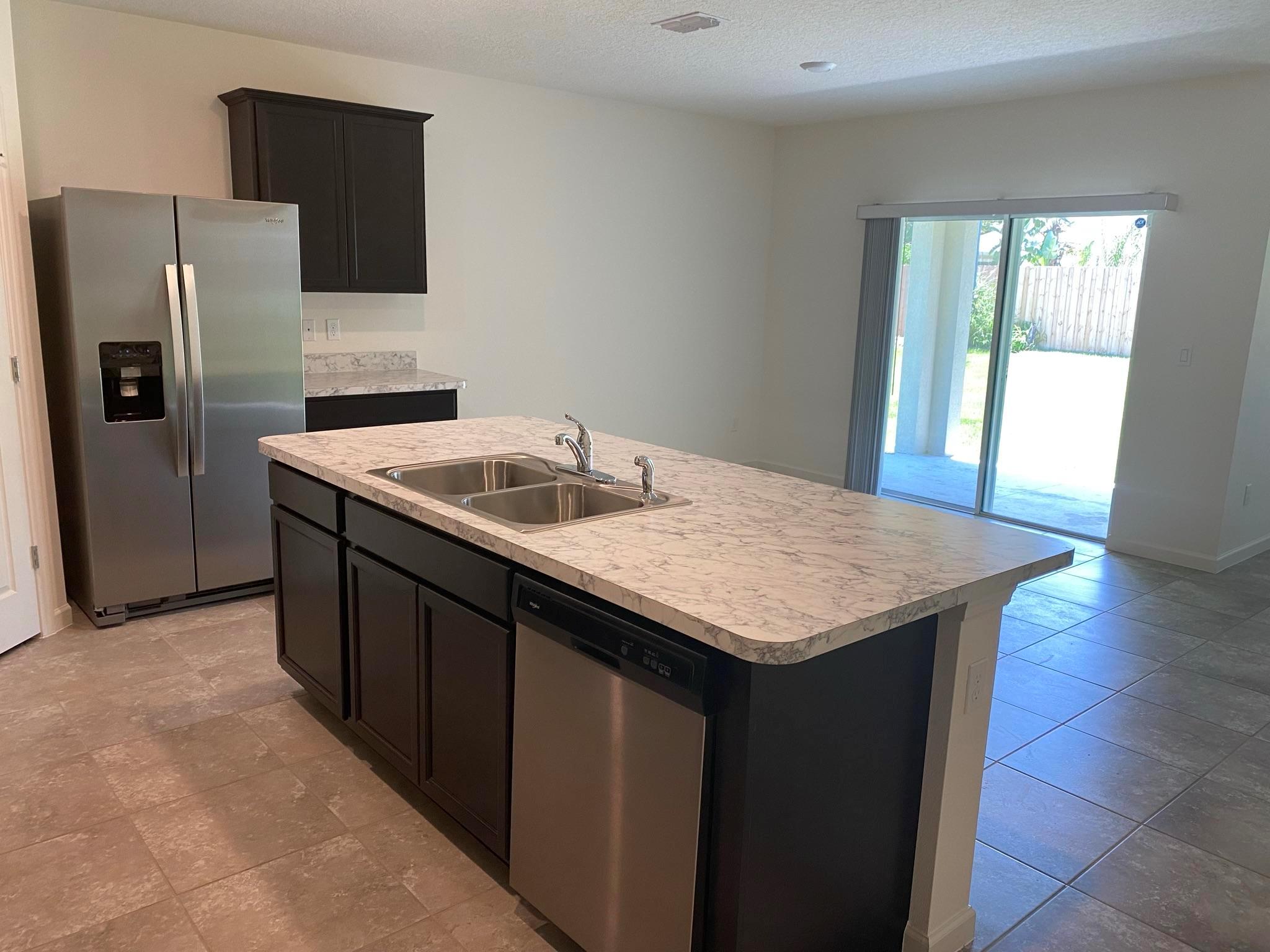 PORT ST LUCIE SECTION 40 - Residential Lease