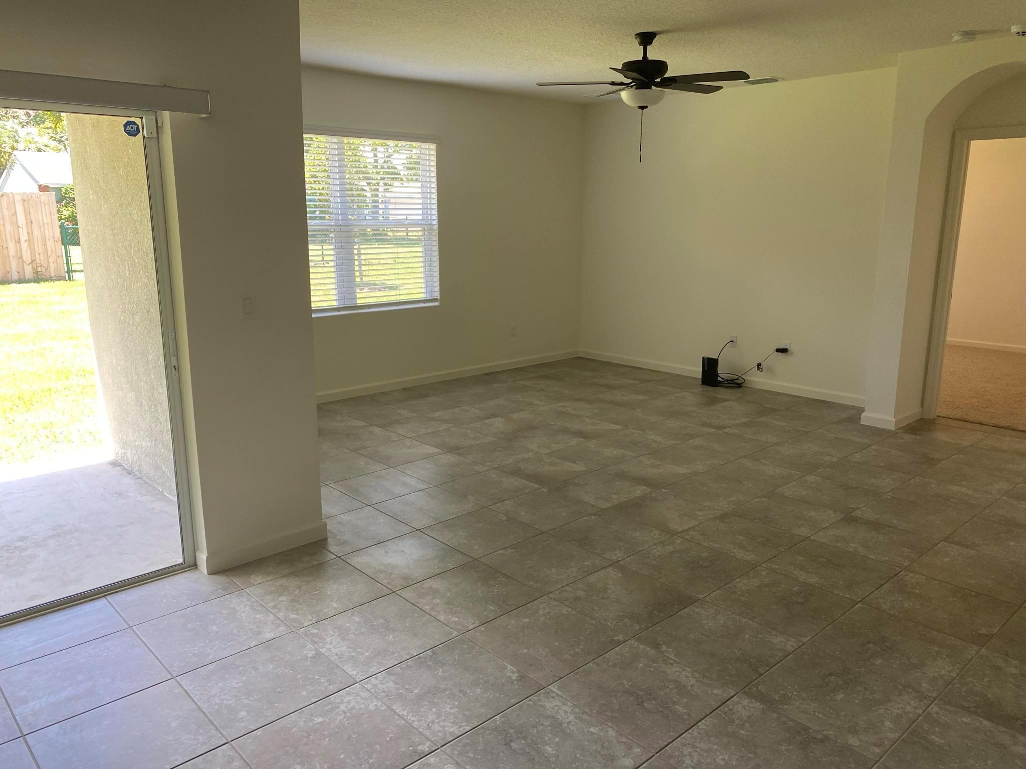 PORT ST LUCIE SECTION 40 - Residential Lease