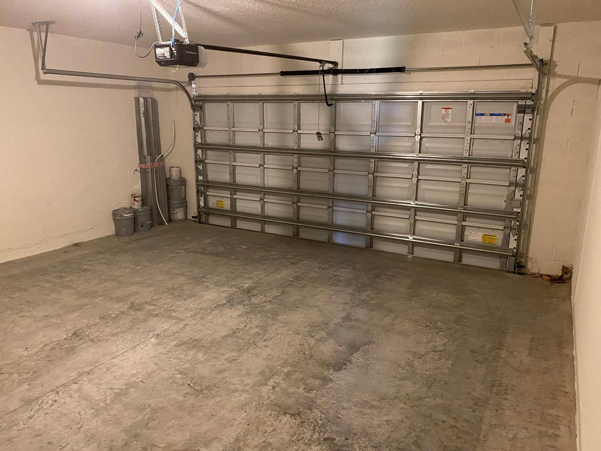 PORT ST LUCIE SECTION 40 - Residential Lease