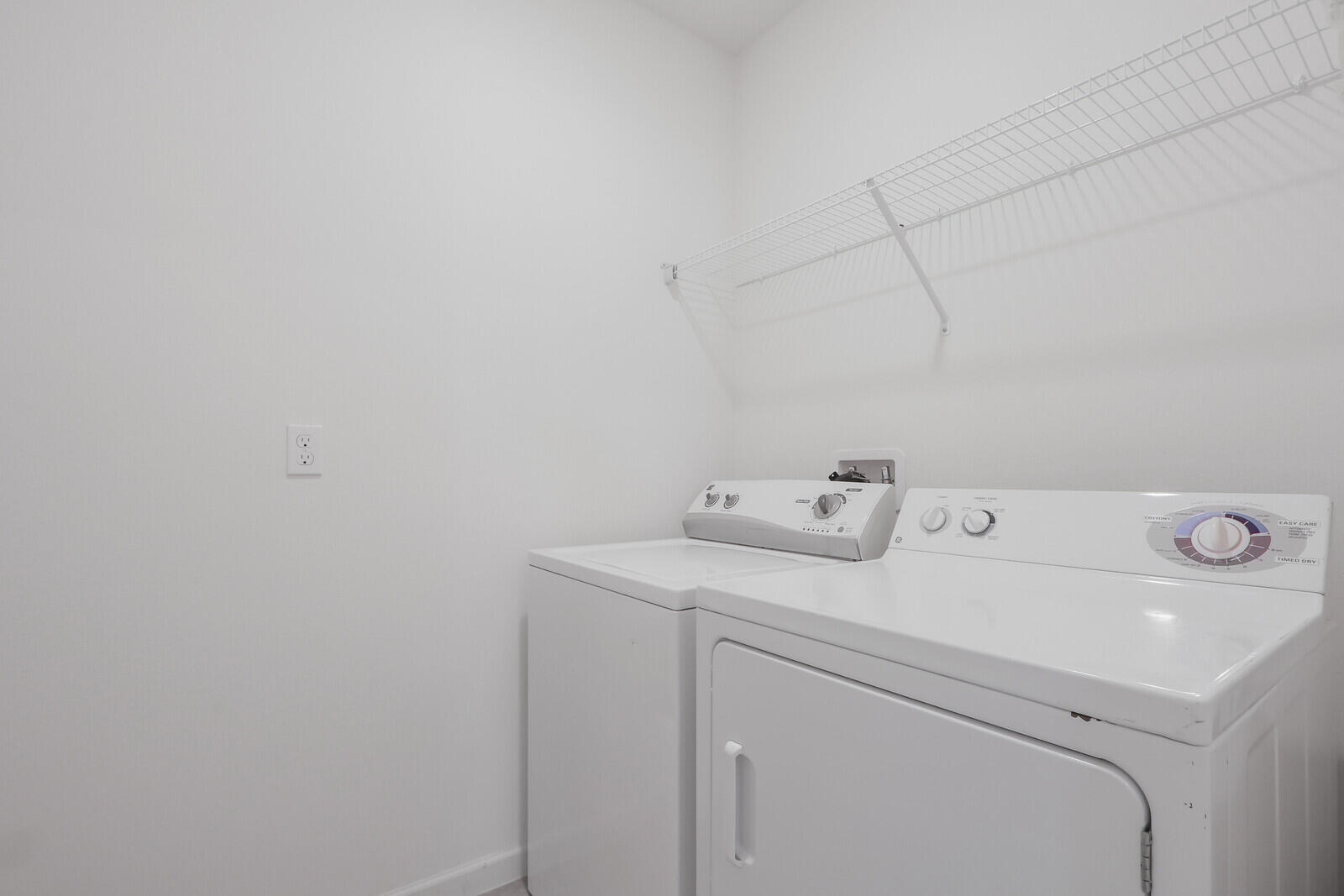 PORT ST LUCIE SECTION 40 - Residential Lease