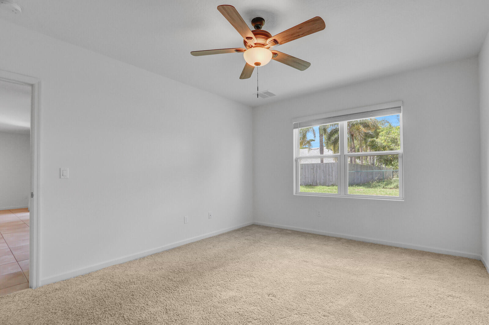 PORT ST LUCIE SECTION 40 - Residential Lease