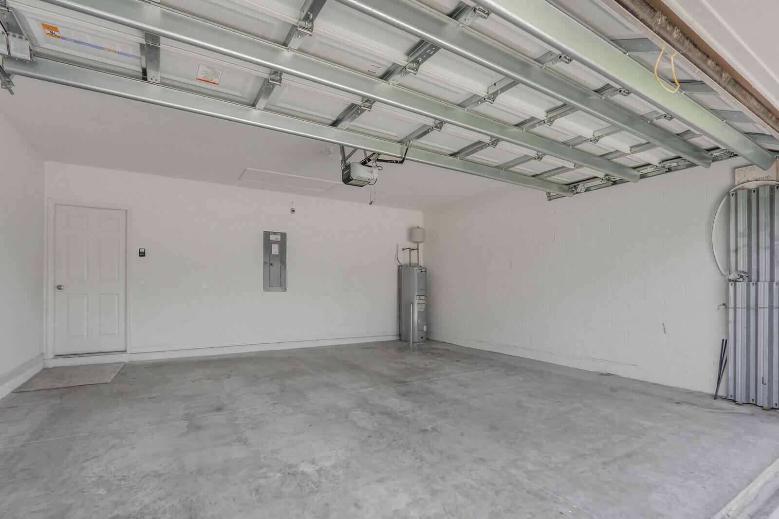 PORT ST LUCIE SECTION 40 - Residential Lease