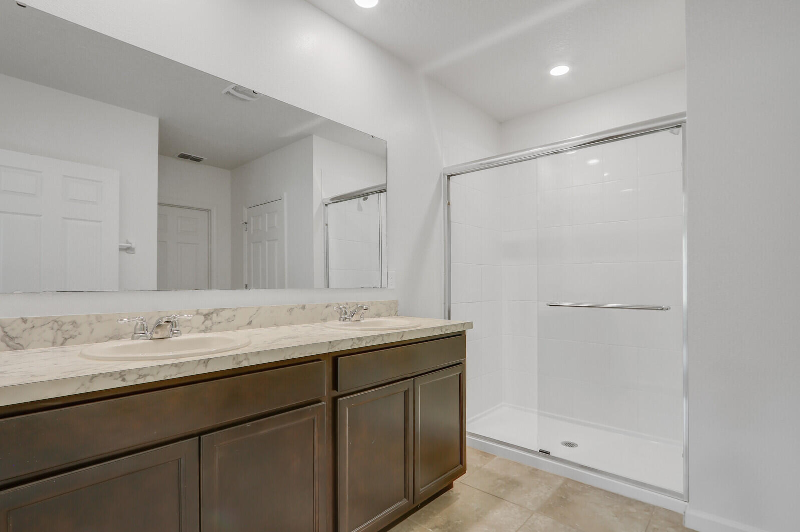 PORT ST LUCIE SECTION 40 - Residential Lease