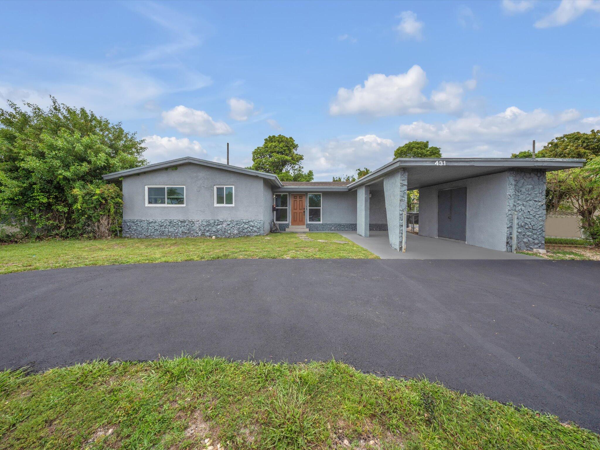 431 SW 29th Avenue