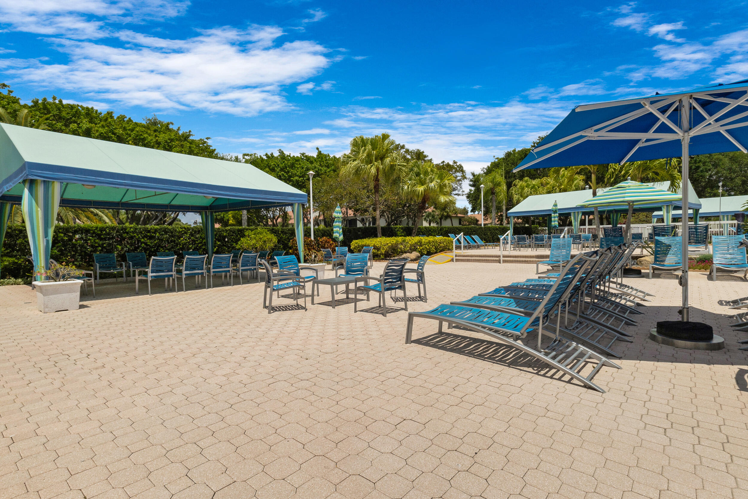 EXCELLENTE VILLAGE A,B,C,D,F, & G CONDO - Residential