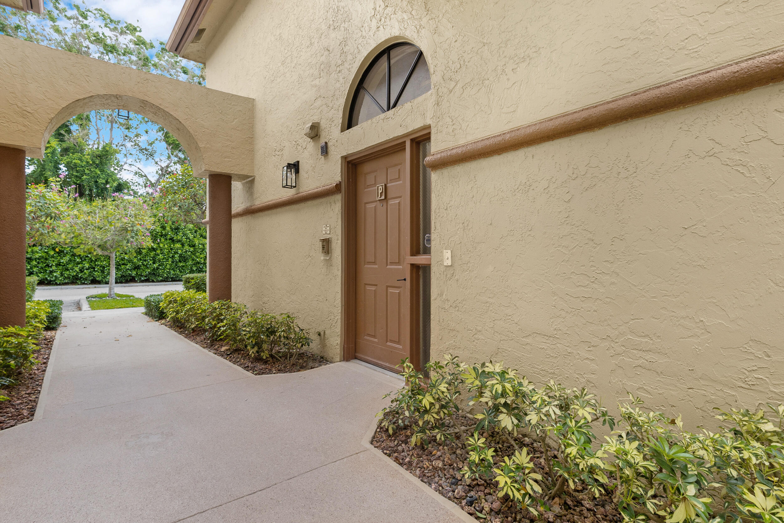 EXCELLENTE VILLAGE A,B,C,D,F, & G CONDO - Residential