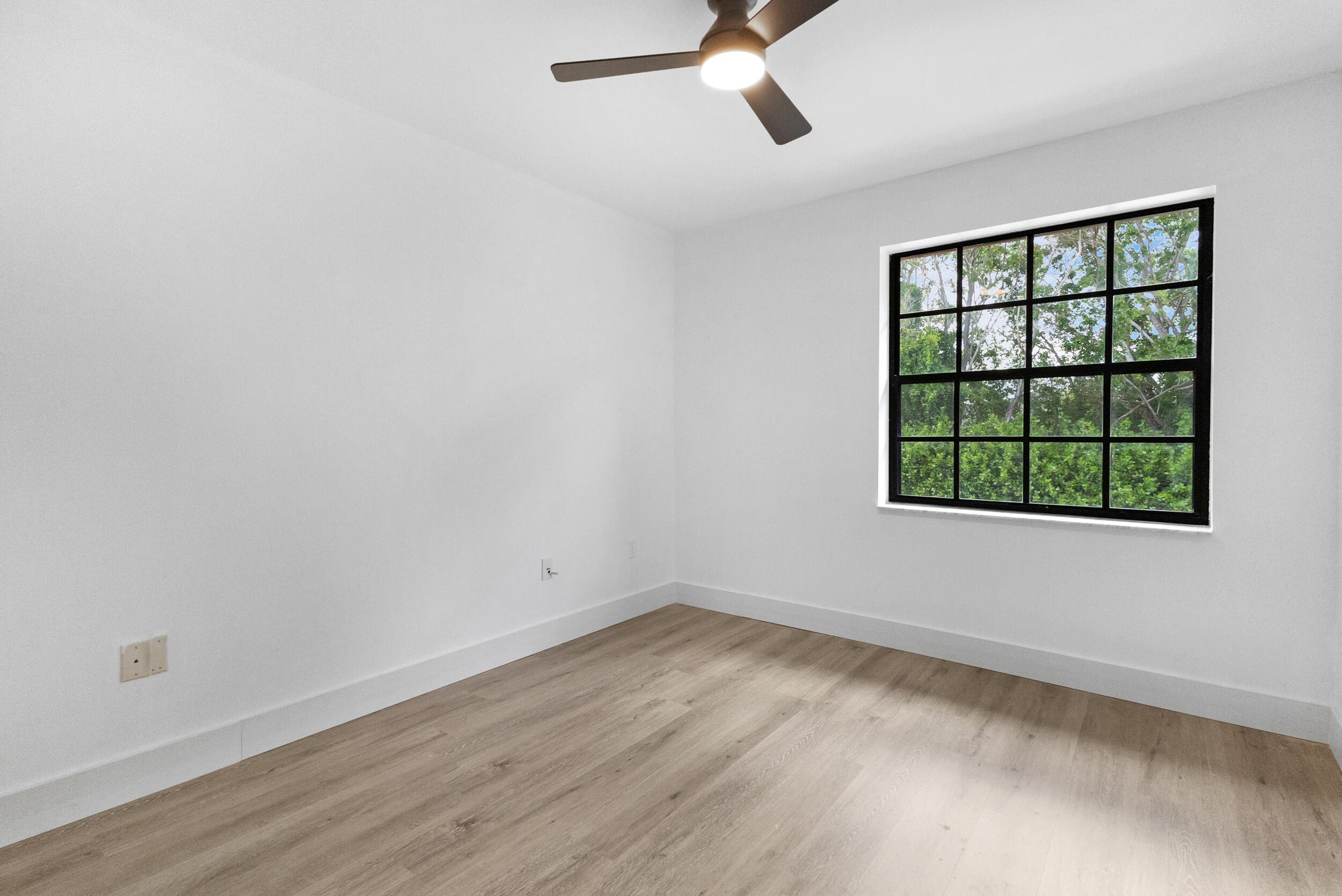 EXCELLENTE VILLAGE A,B,C,D,F, & G CONDO - Residential