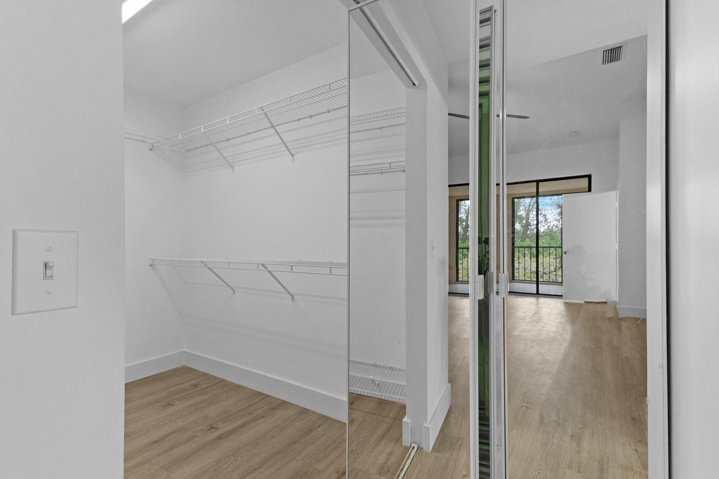 EXCELLENTE VILLAGE A,B,C,D,F, & G CONDO - Residential