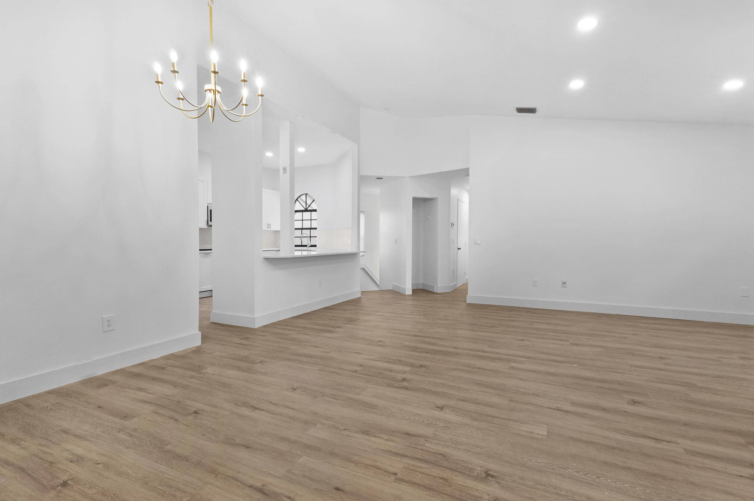 EXCELLENTE VILLAGE A,B,C,D,F, & G CONDO - Residential