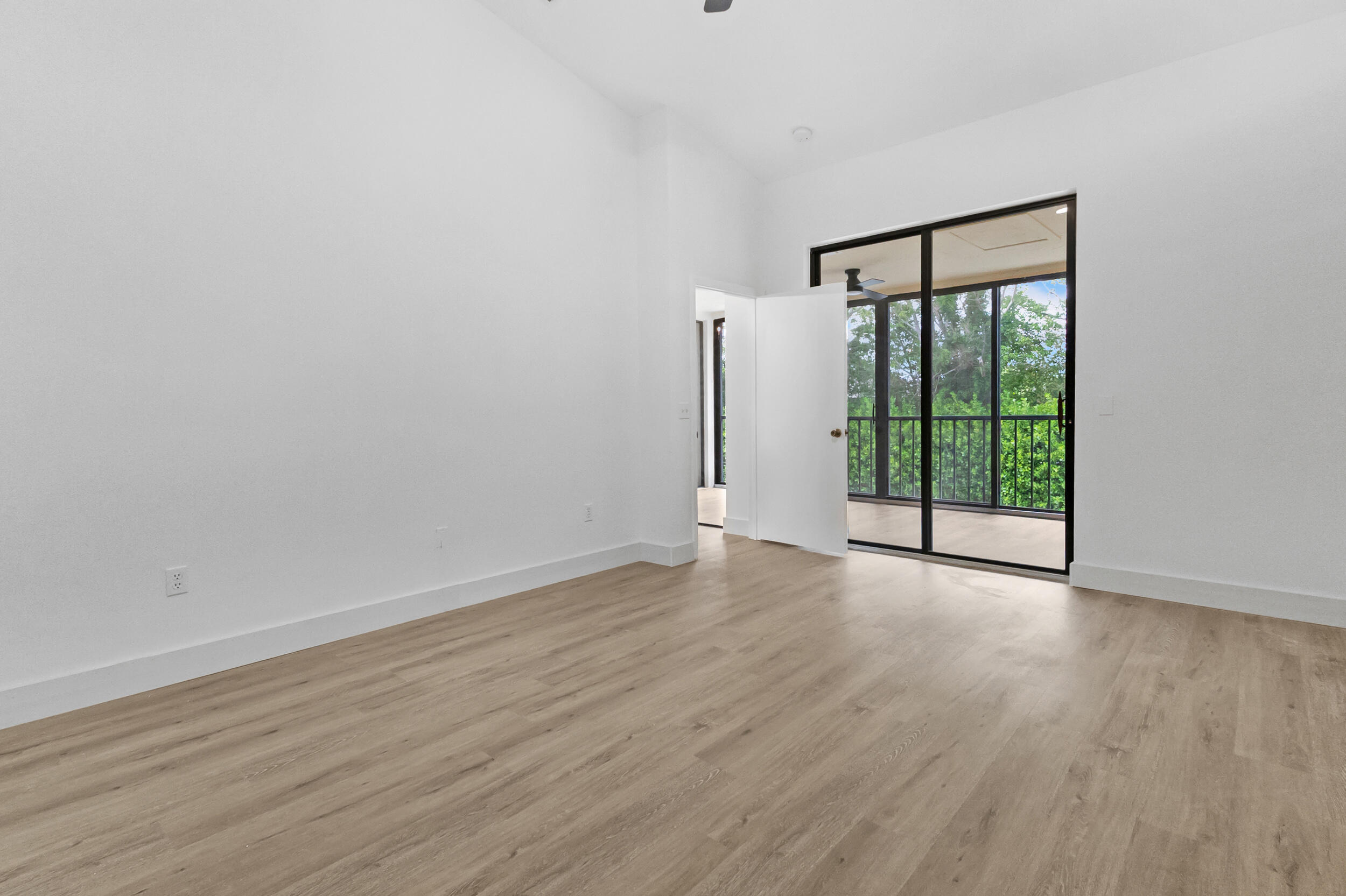 EXCELLENTE VILLAGE A,B,C,D,F, & G CONDO - Residential