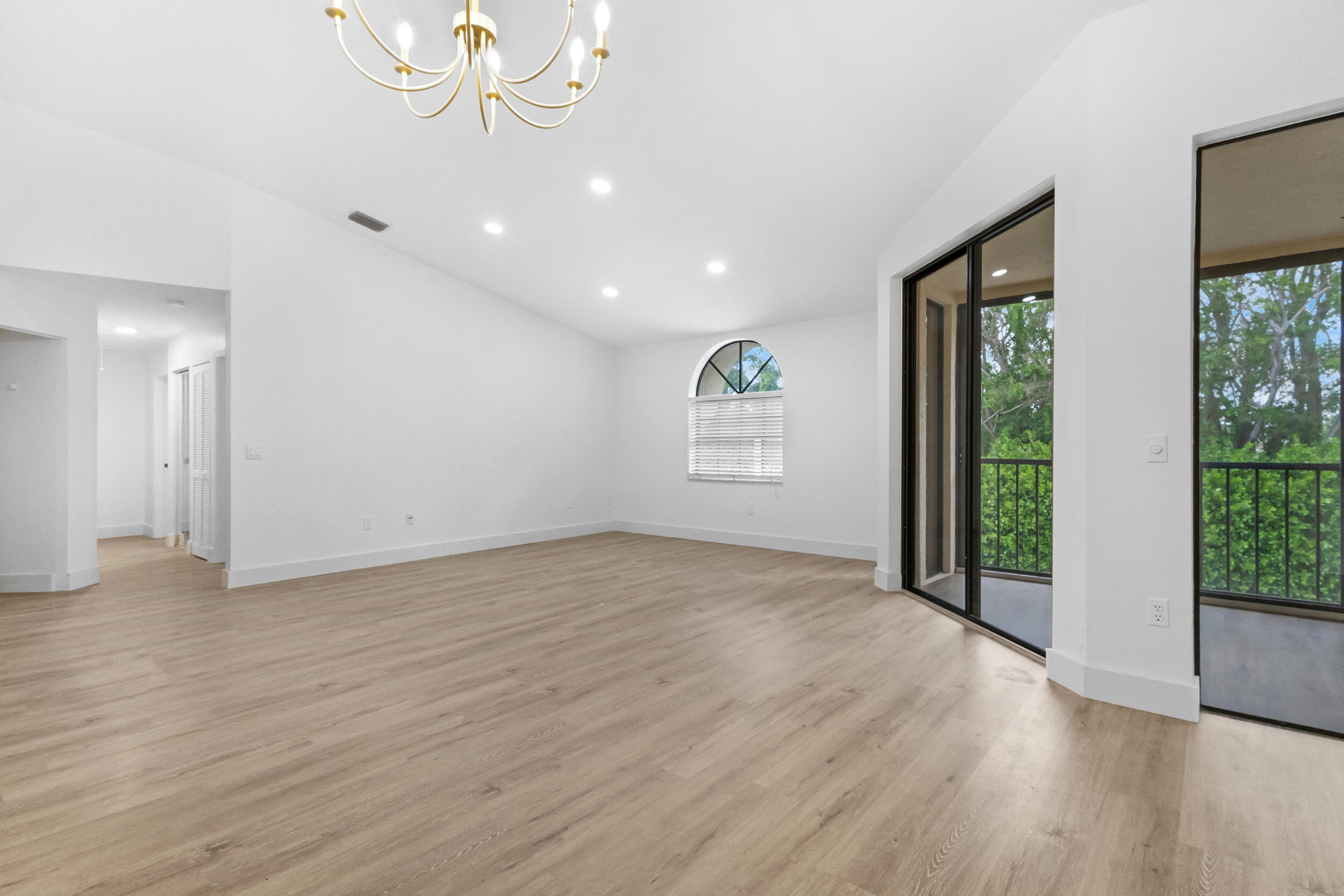 EXCELLENTE VILLAGE A,B,C,D,F, & G CONDO - Residential