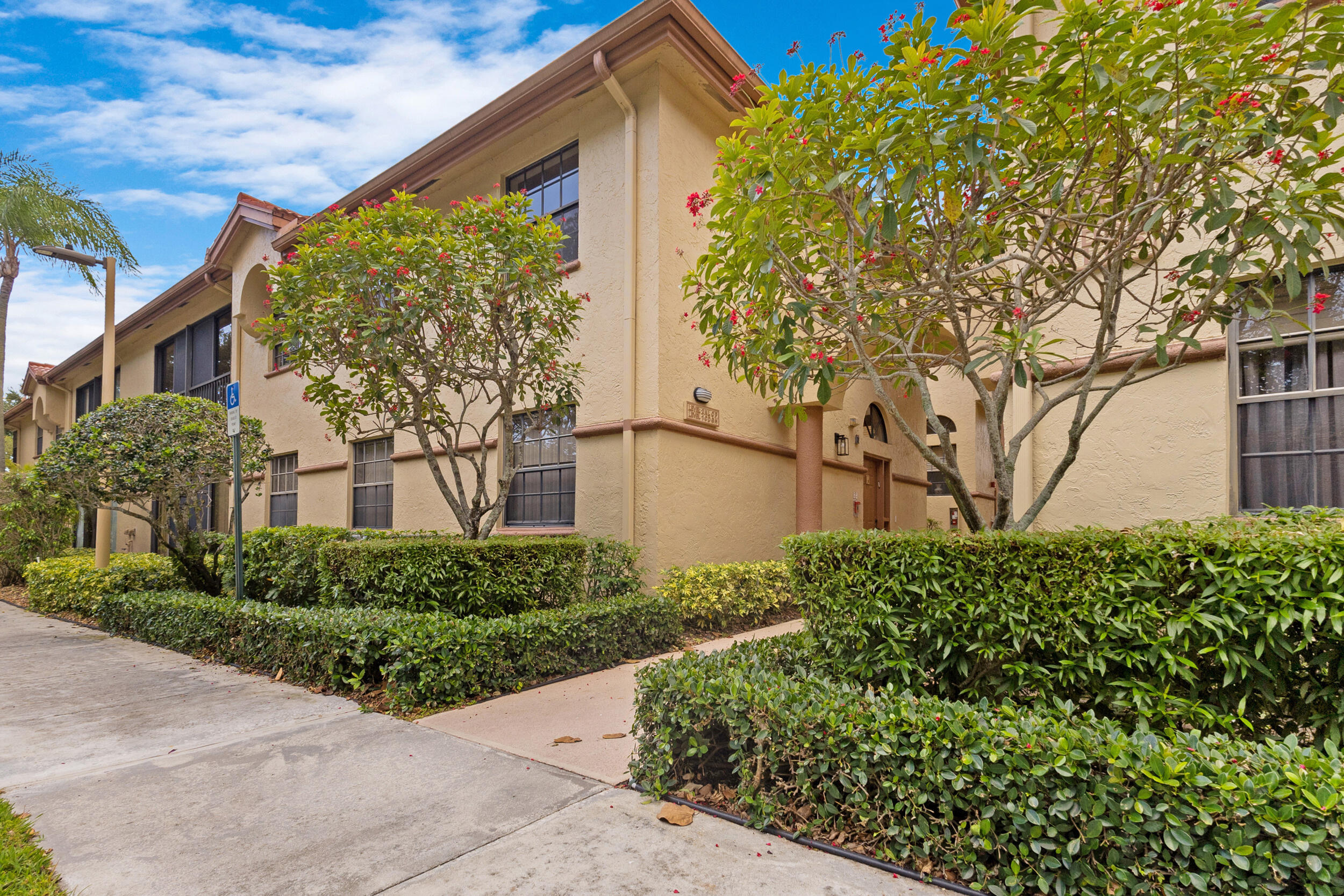 EXCELLENTE VILLAGE A,B,C,D,F, & G CONDO - Residential