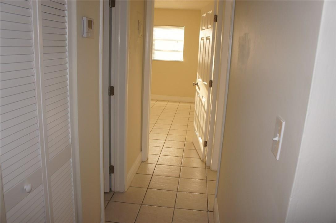 Riverside Park 7-24 B - Residential Lease