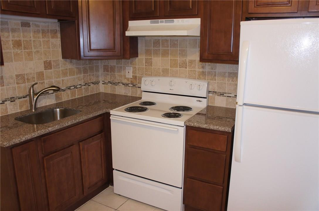 Riverside Park 7-24 B - Residential Lease