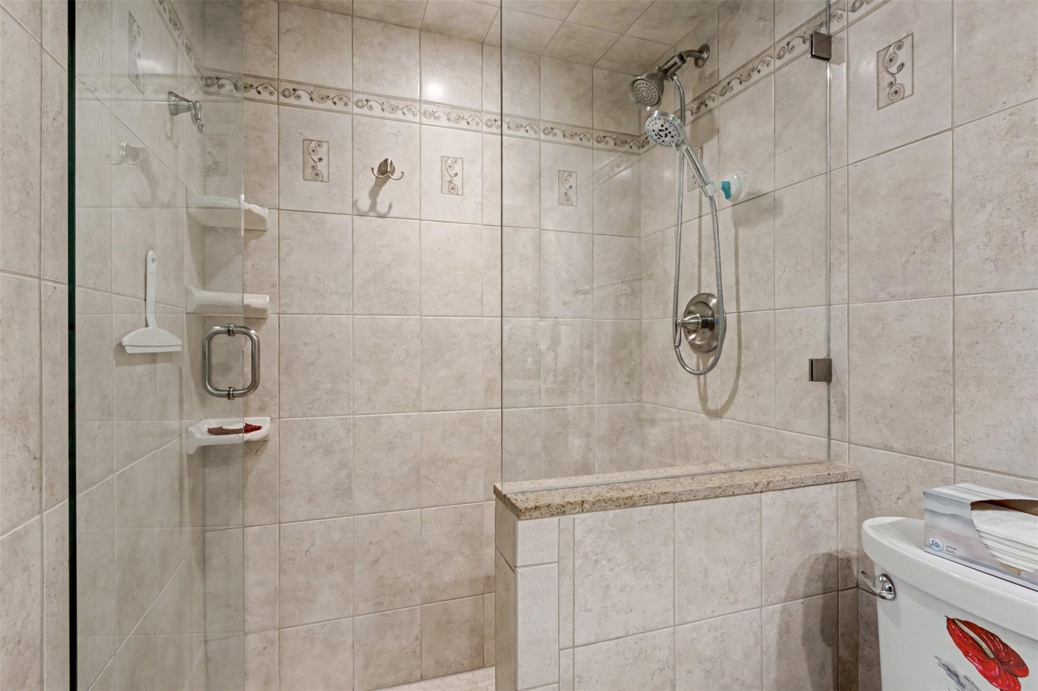 MEADOWBROOK LAKES - Residential