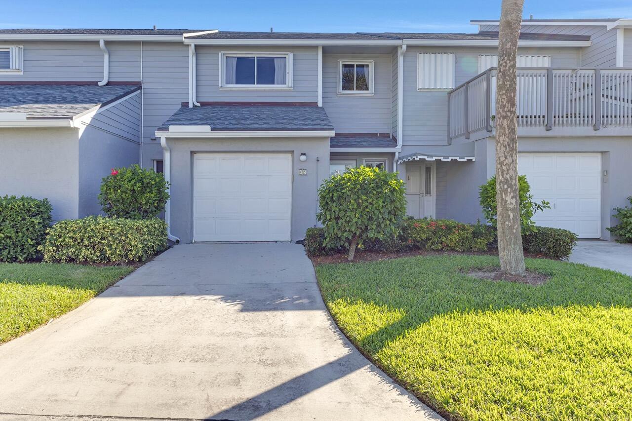 BREAKERS LANDING, A CONDO - Residential Lease