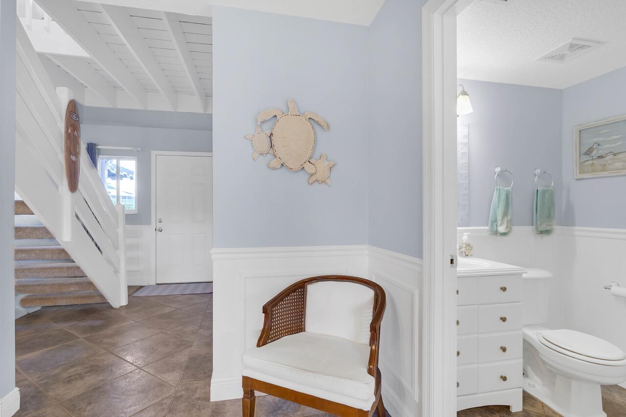 BREAKERS LANDING, A CONDO - Residential Lease