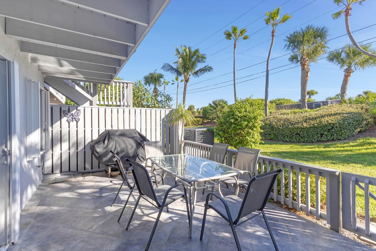 BREAKERS LANDING, A CONDO - Residential Lease