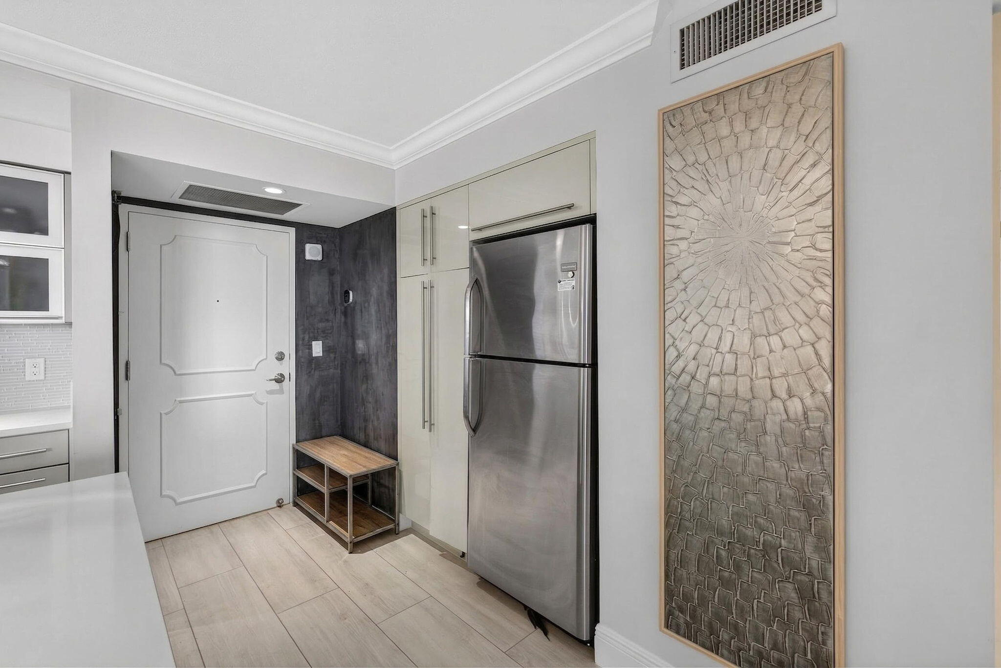 AQUARIUS CONDOMINIUM - Residential